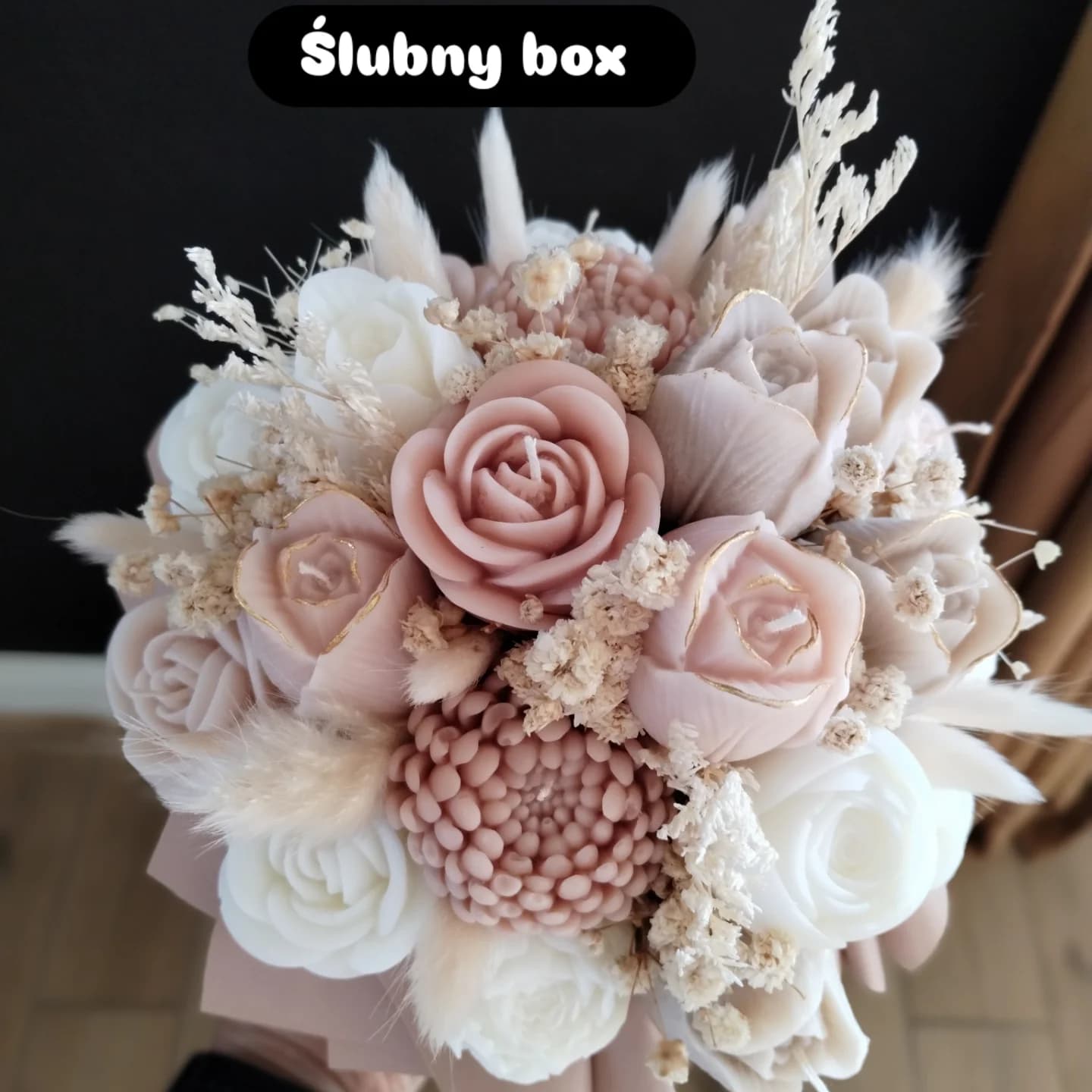 Box ślubny w kolorach beżu i bieli z elementami złota 🎁